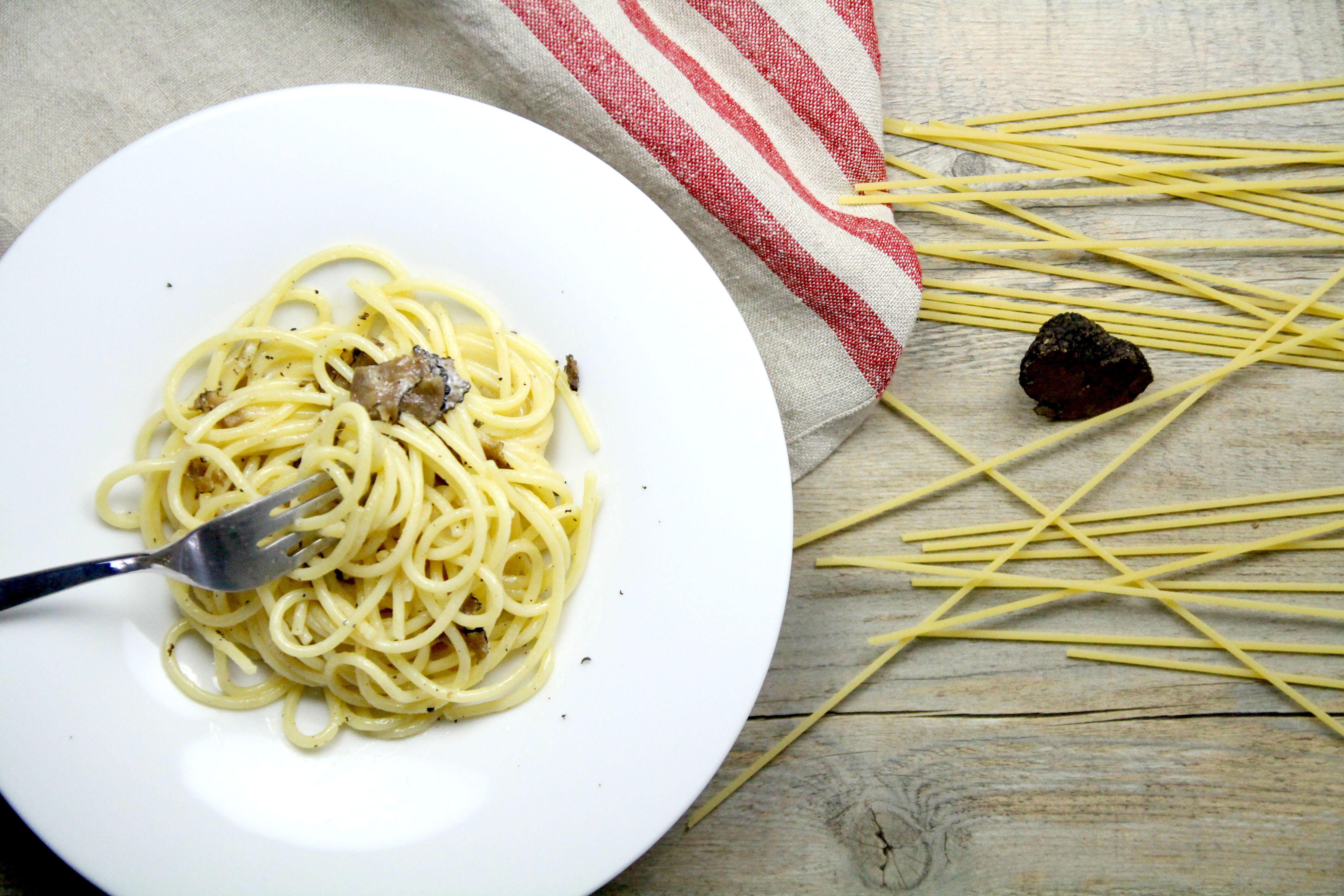 Spaghetti à la truffe - Blog Les Grappes